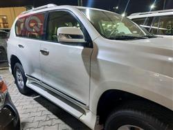 تۆیۆتا لاندكروزر پرادۆ